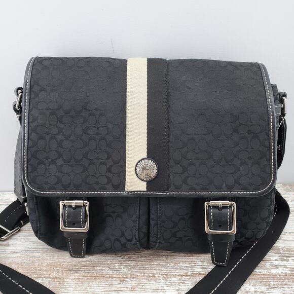 Coach F70182 Signature Voyager Messenger Bag - Picture 2 of 8